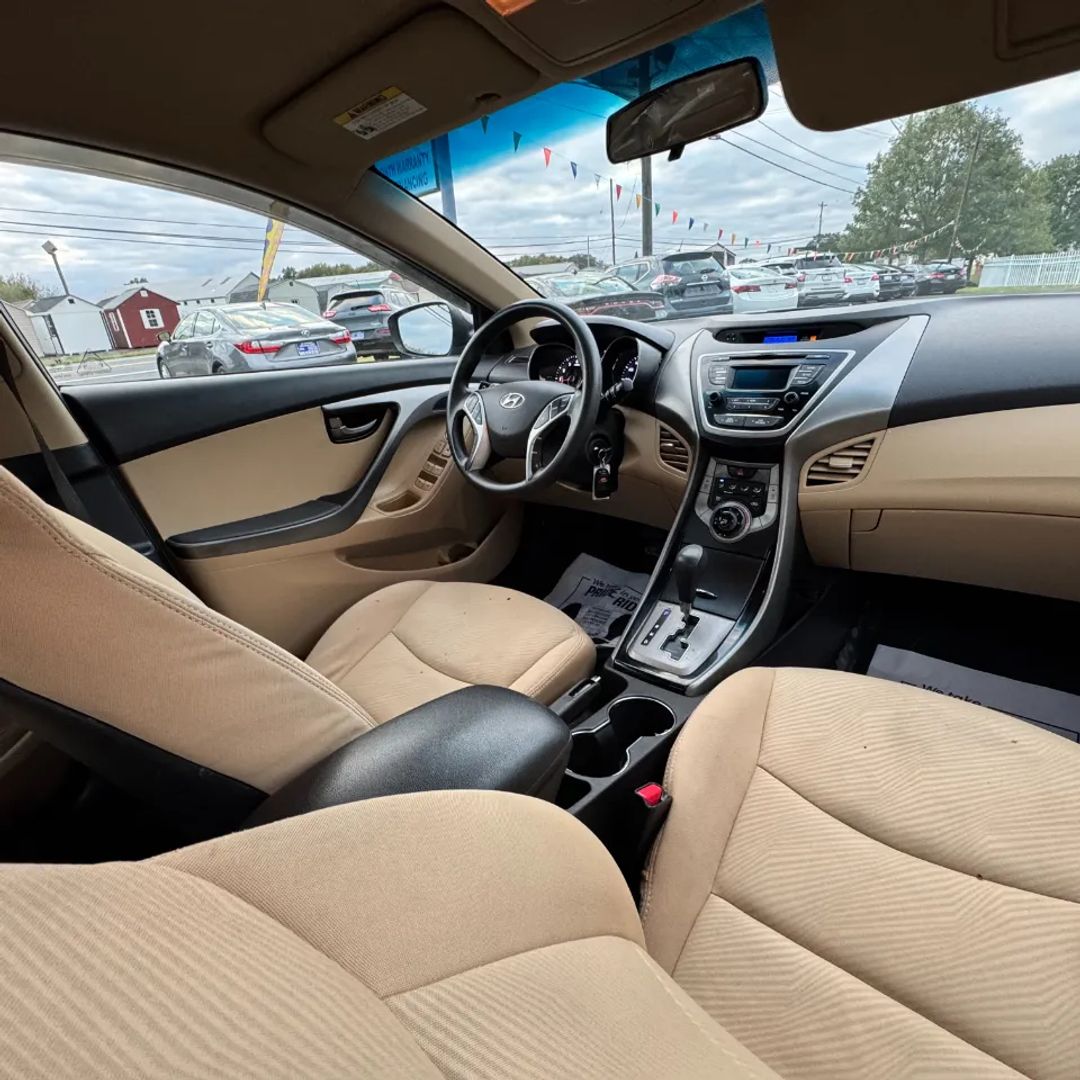 2013 Hyundai Elantra GLS - Photo 16