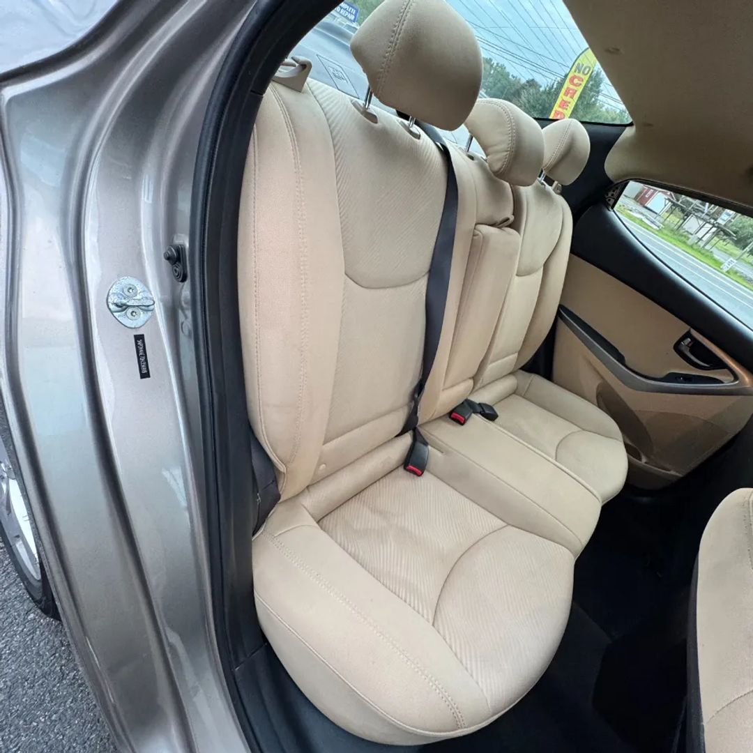 2013 Hyundai Elantra GLS - Photo 20