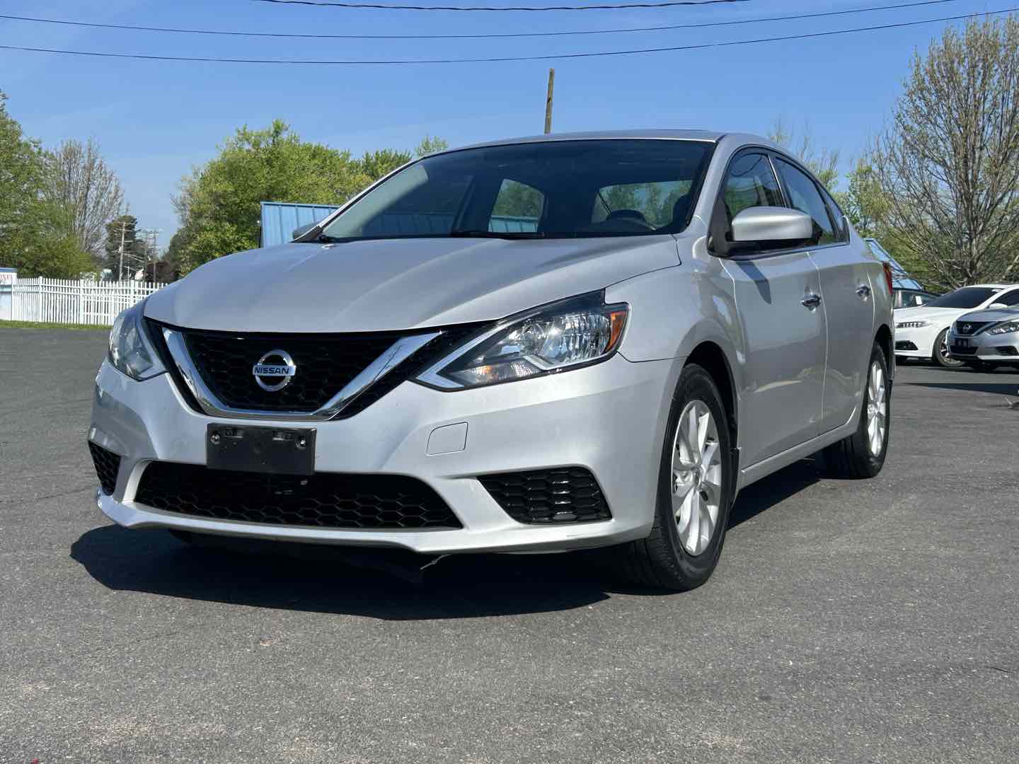 2017 Nissan Sentra SV - Photo 3