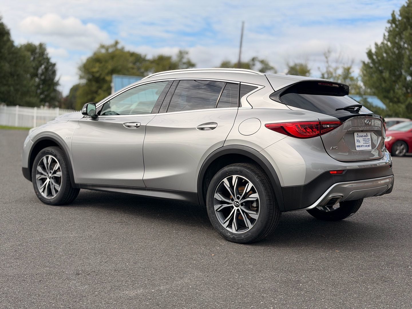 Photo 10 of this INFINITI QX30