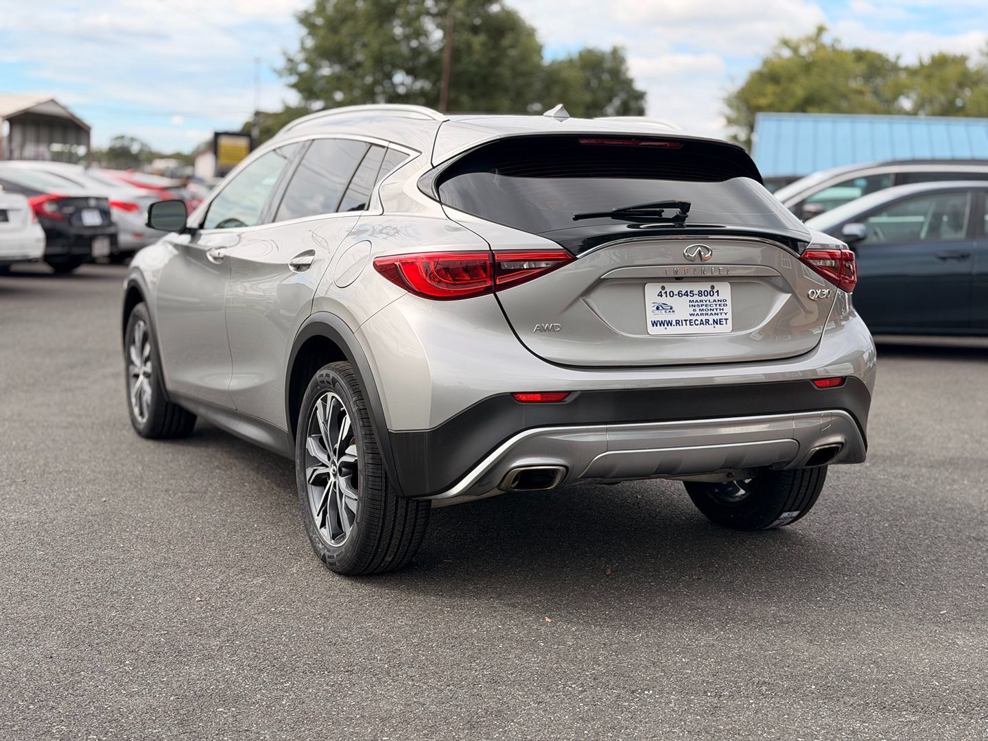 Photo 12 of this INFINITI QX30
