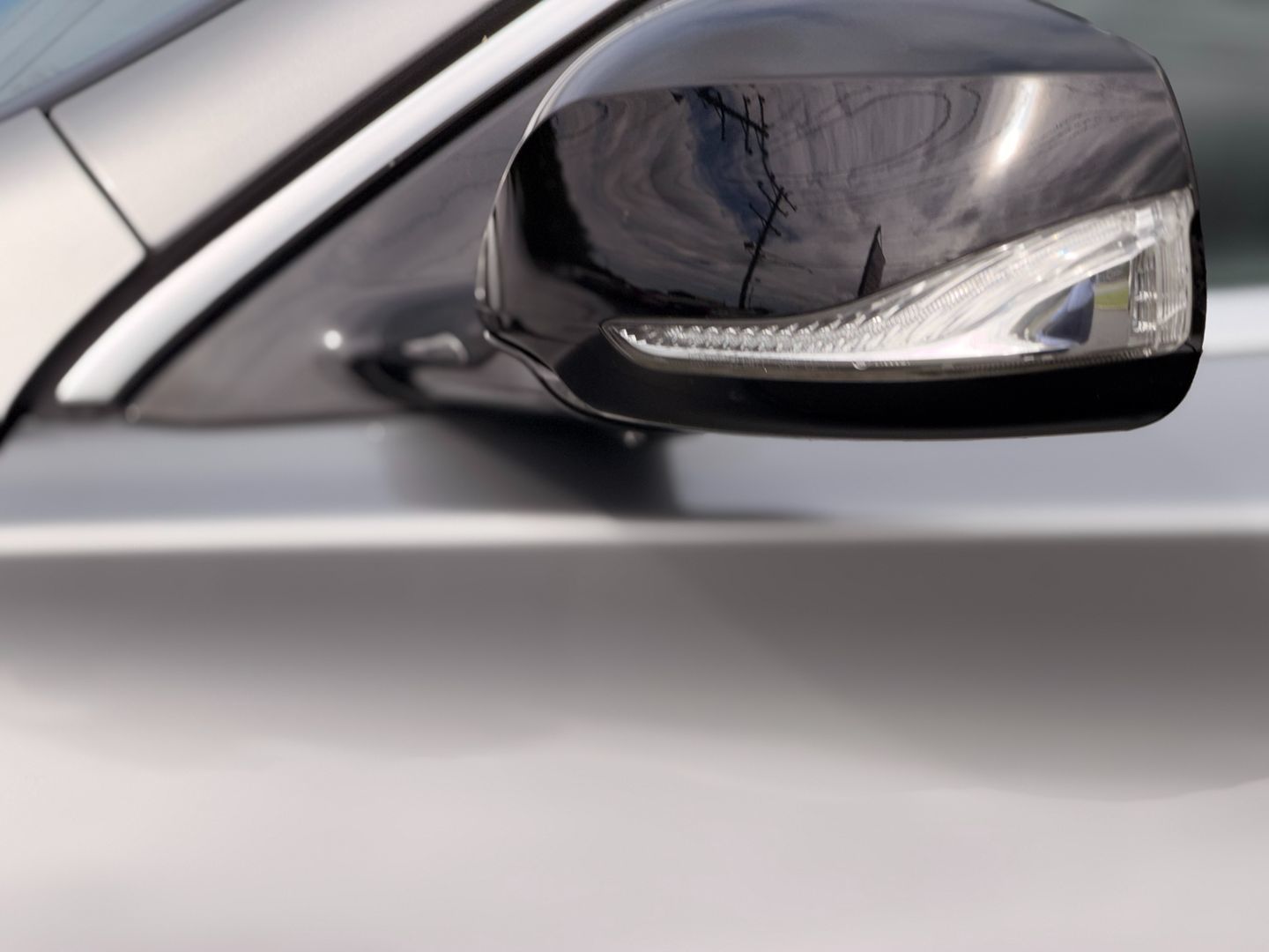 Photo 21 of this INFINITI QX30