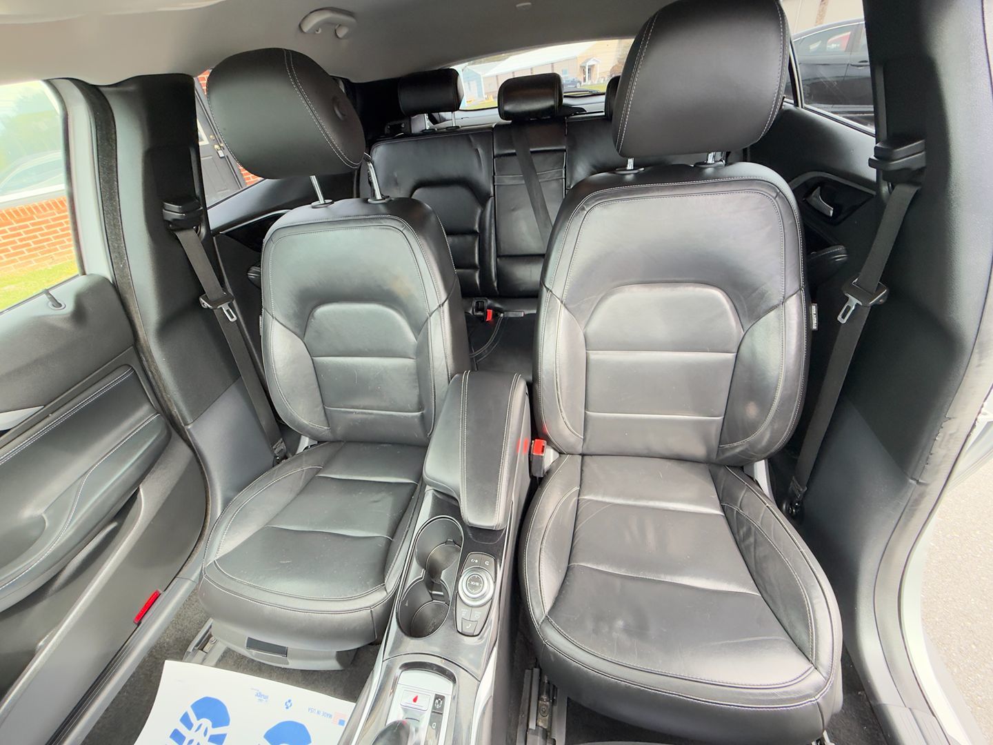 Photo 41 of this INFINITI QX30