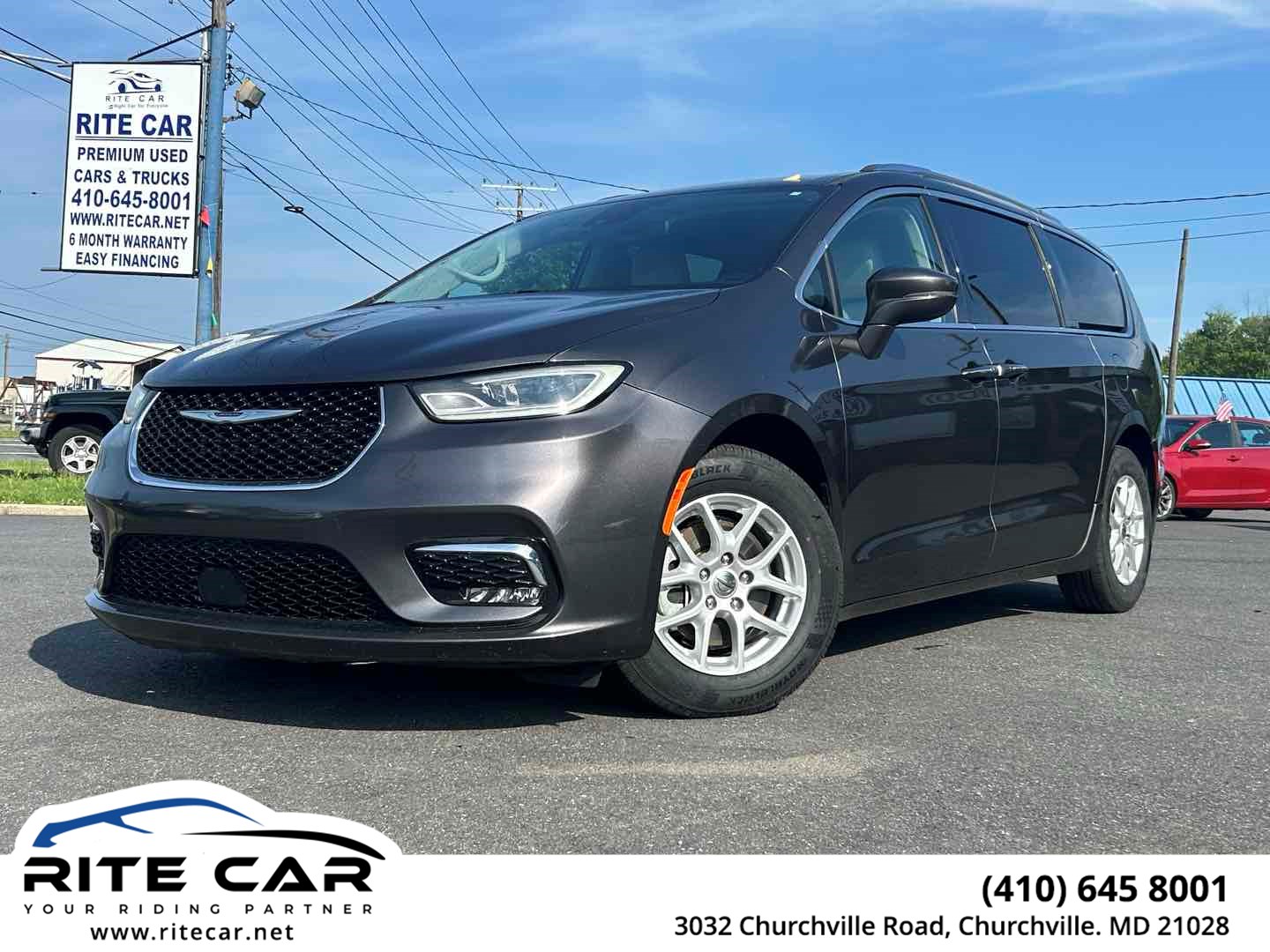 2021 Chrysler Pacifica Touring L's photo