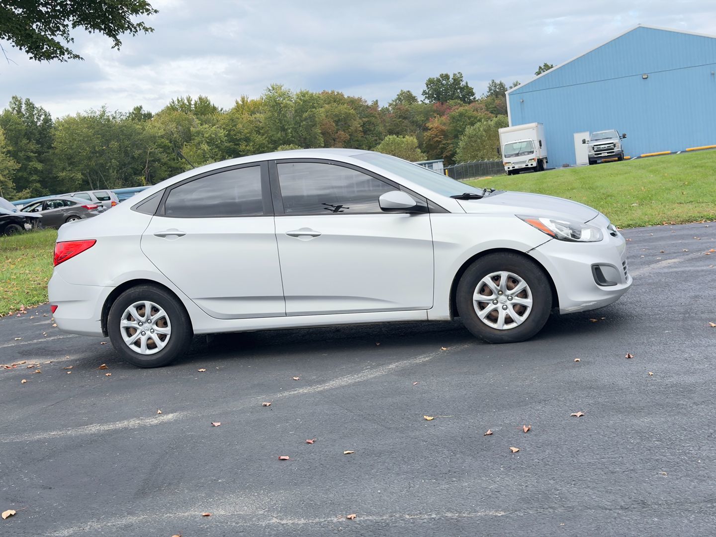 Photo 4 of this Hyundai Accent
