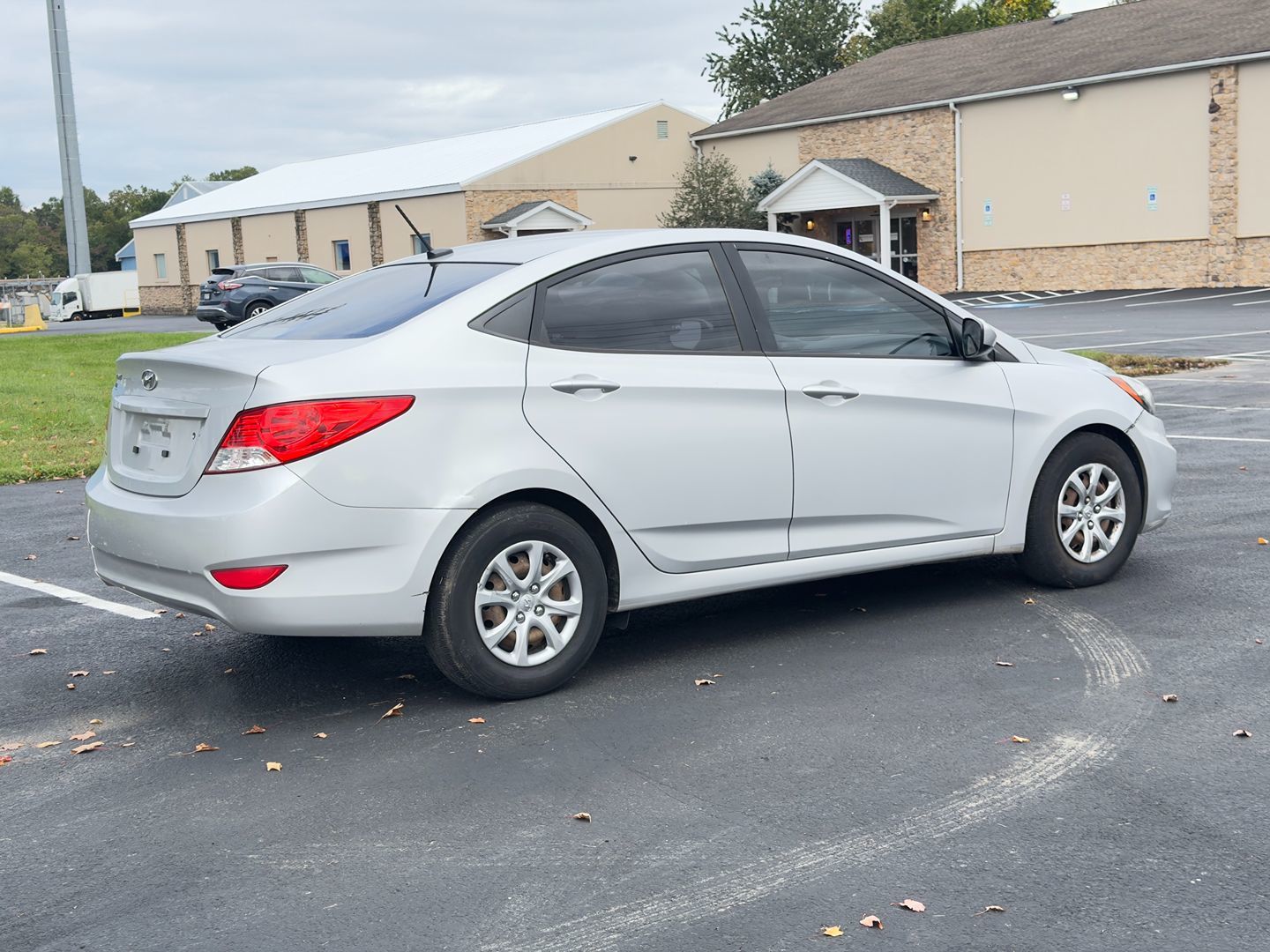 Photo 5 of this Hyundai Accent