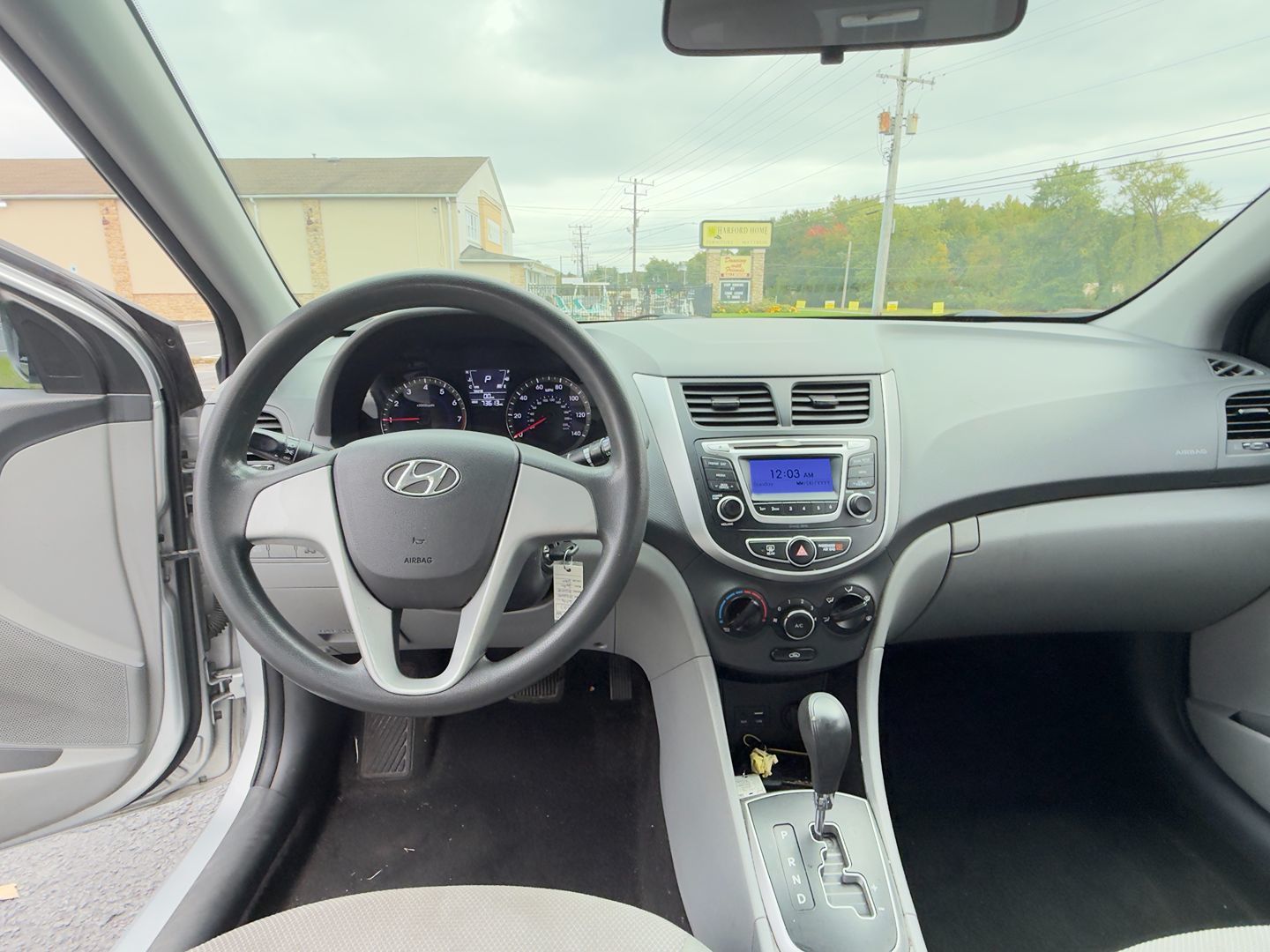 Photo 10 of this Hyundai Accent
