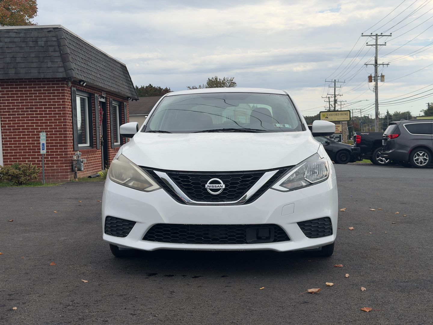 Photo 2 of this Nissan Sentra