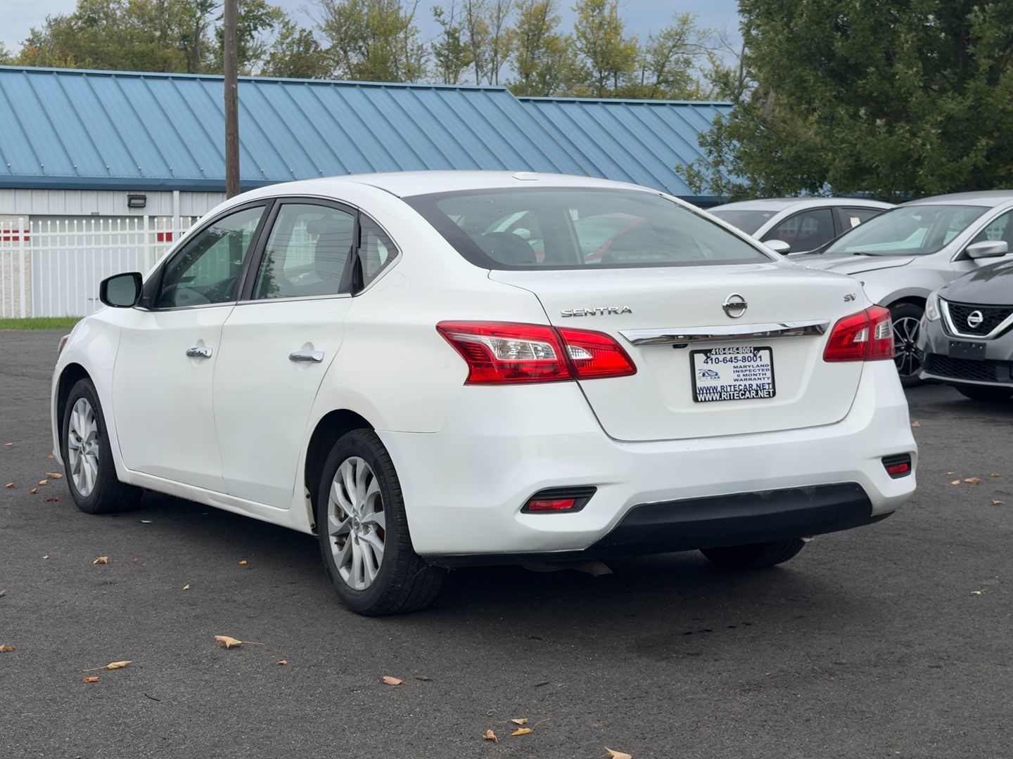 Photo 8 of this Nissan Sentra