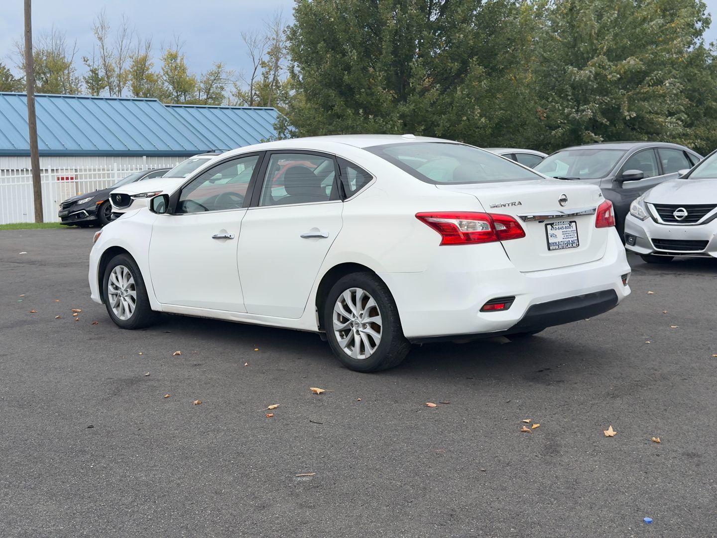Photo 9 of this Nissan Sentra