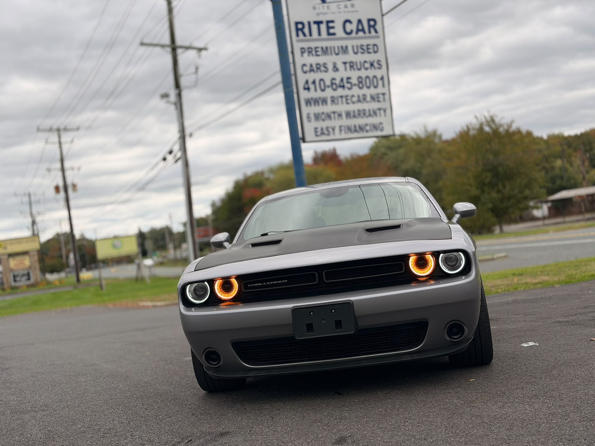 Photo 2 of this Dodge Challenger