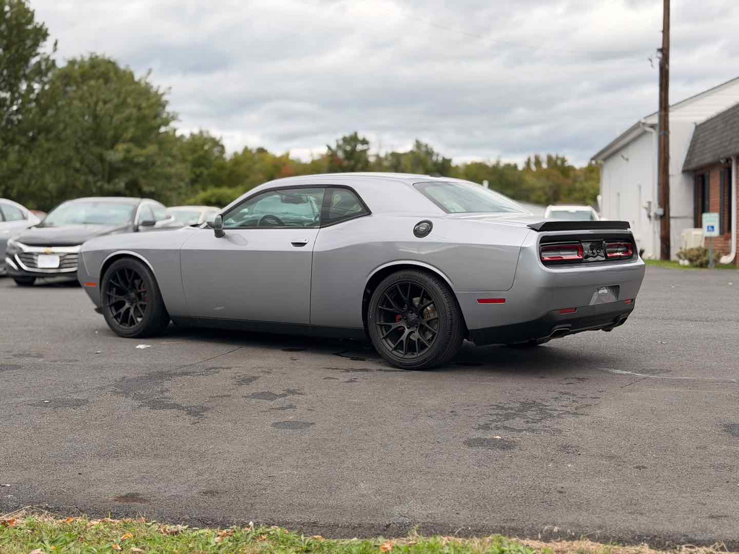 Photo 4 of this Dodge Challenger
