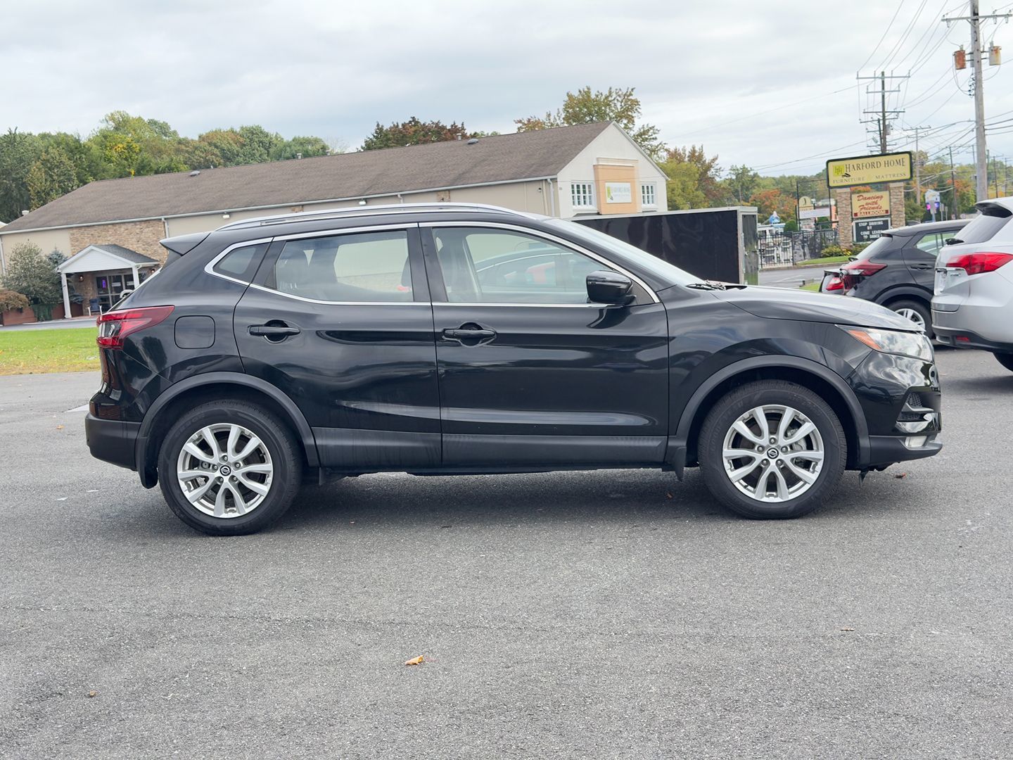 Photo 8 of this Nissan Rogue Sport