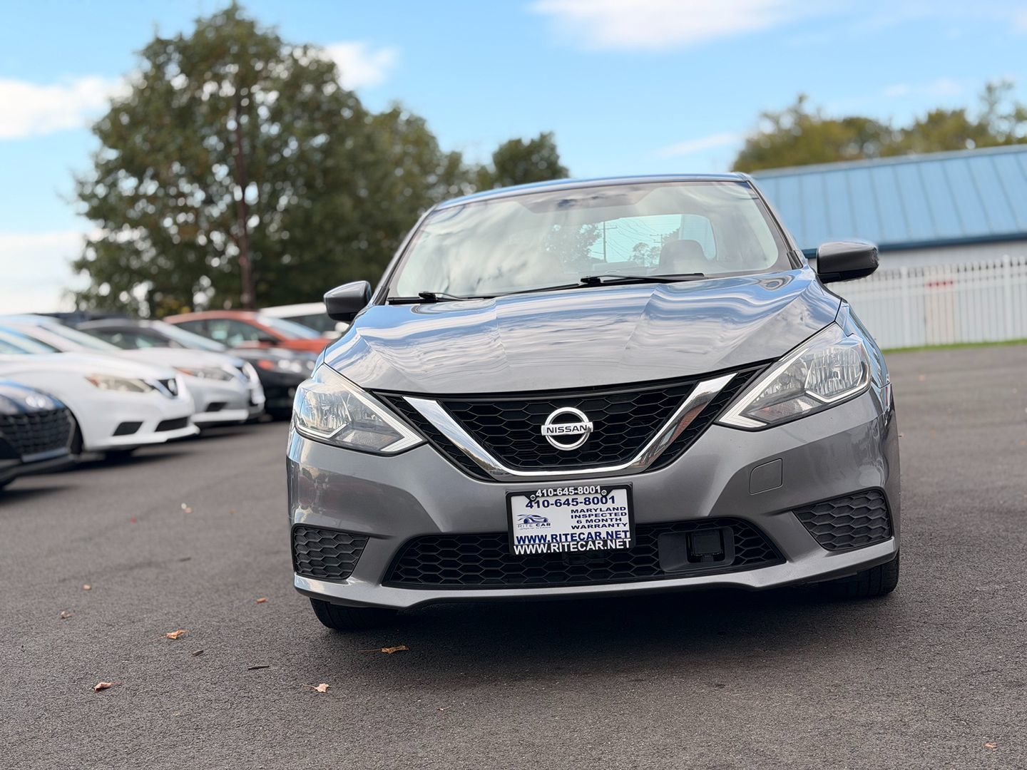 Photo 3 of this Nissan Sentra