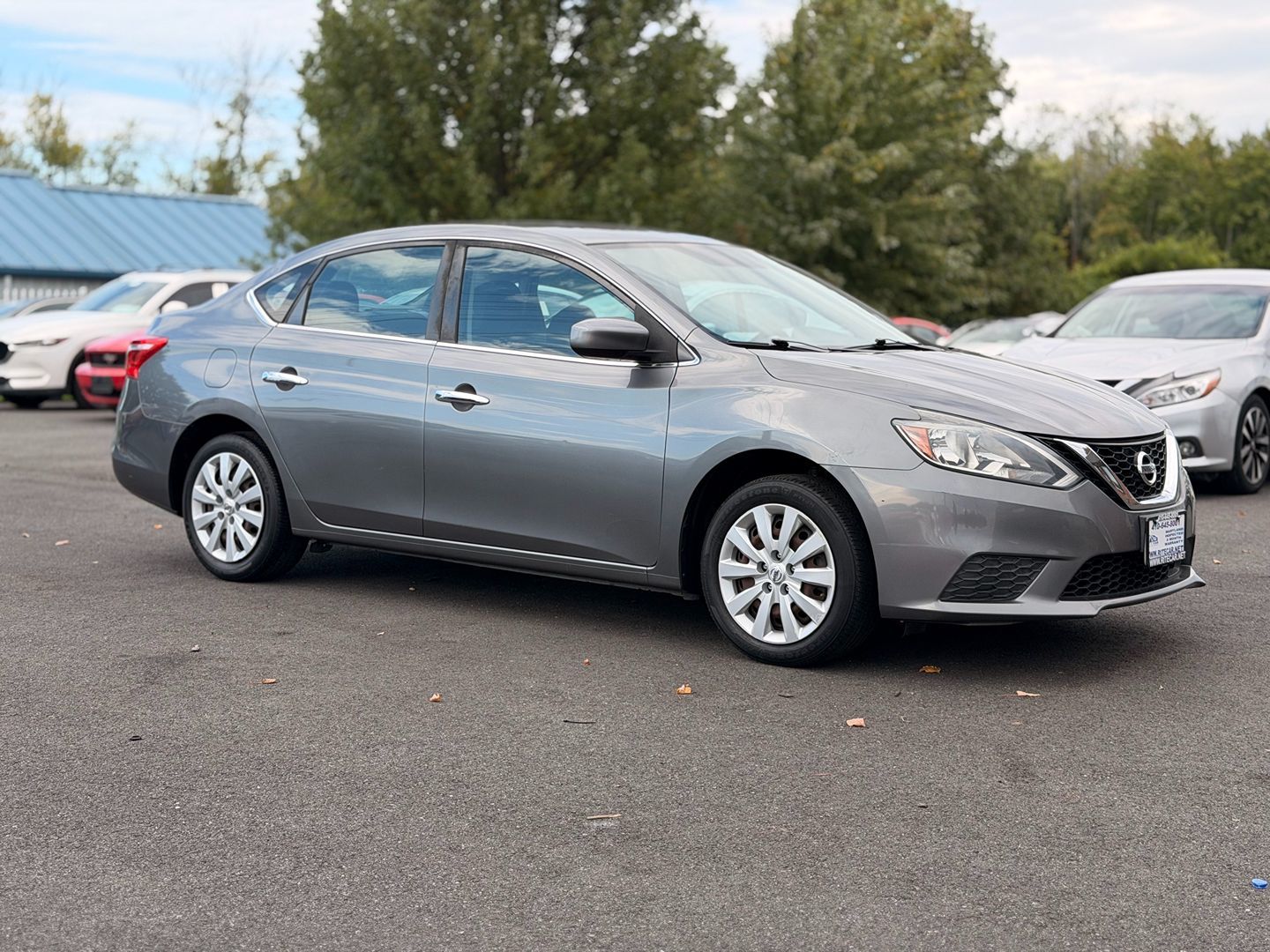 Photo 5 of this Nissan Sentra