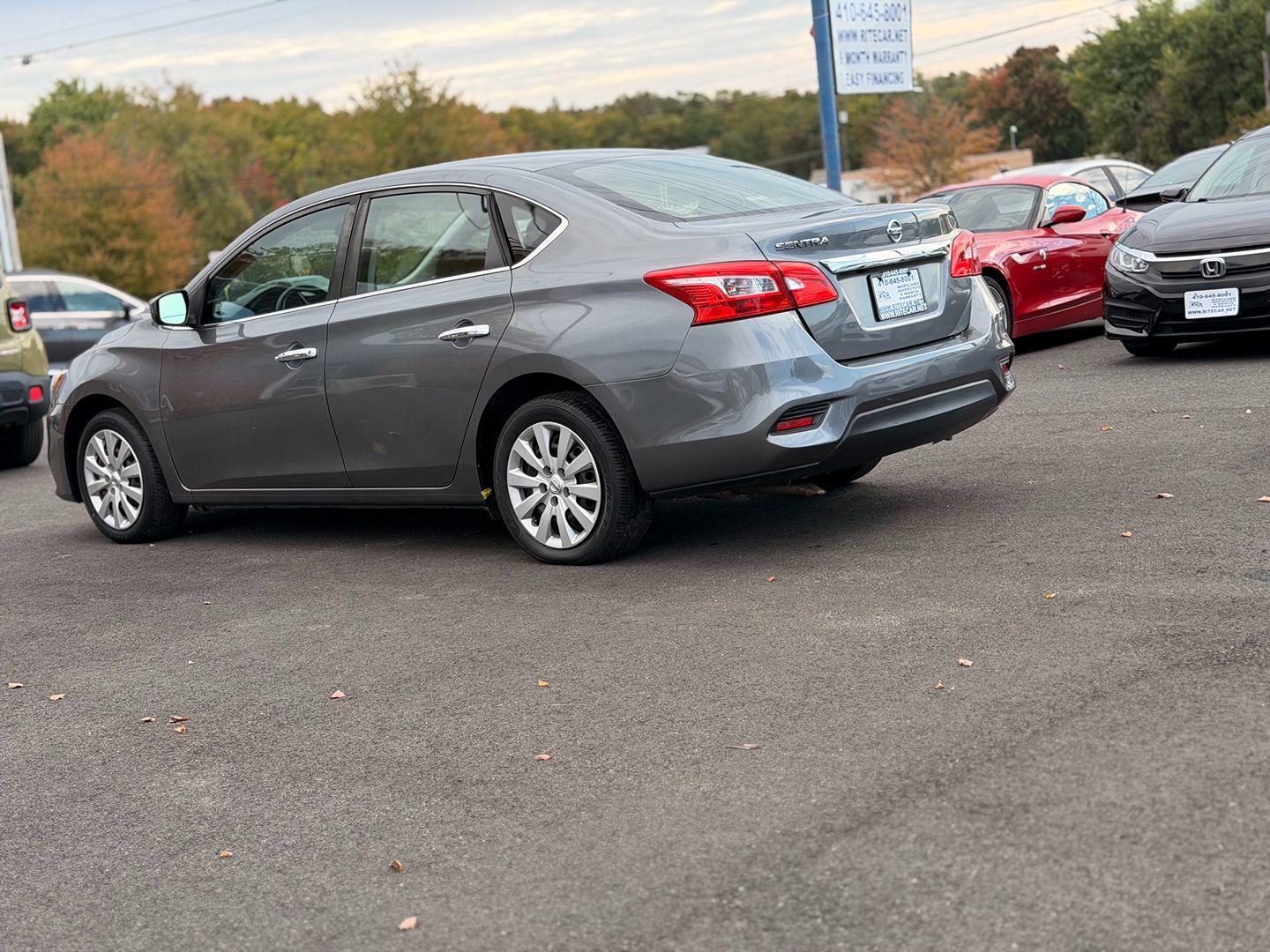 Photo 11 of this Nissan Sentra