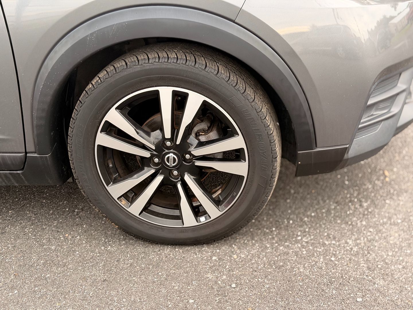 Photo 19 of this Nissan Kicks
