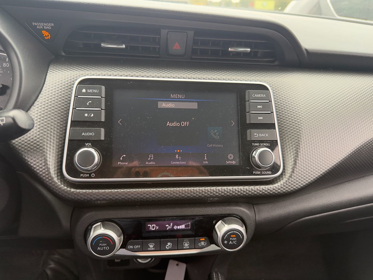 Photo 27 of this Nissan Kicks