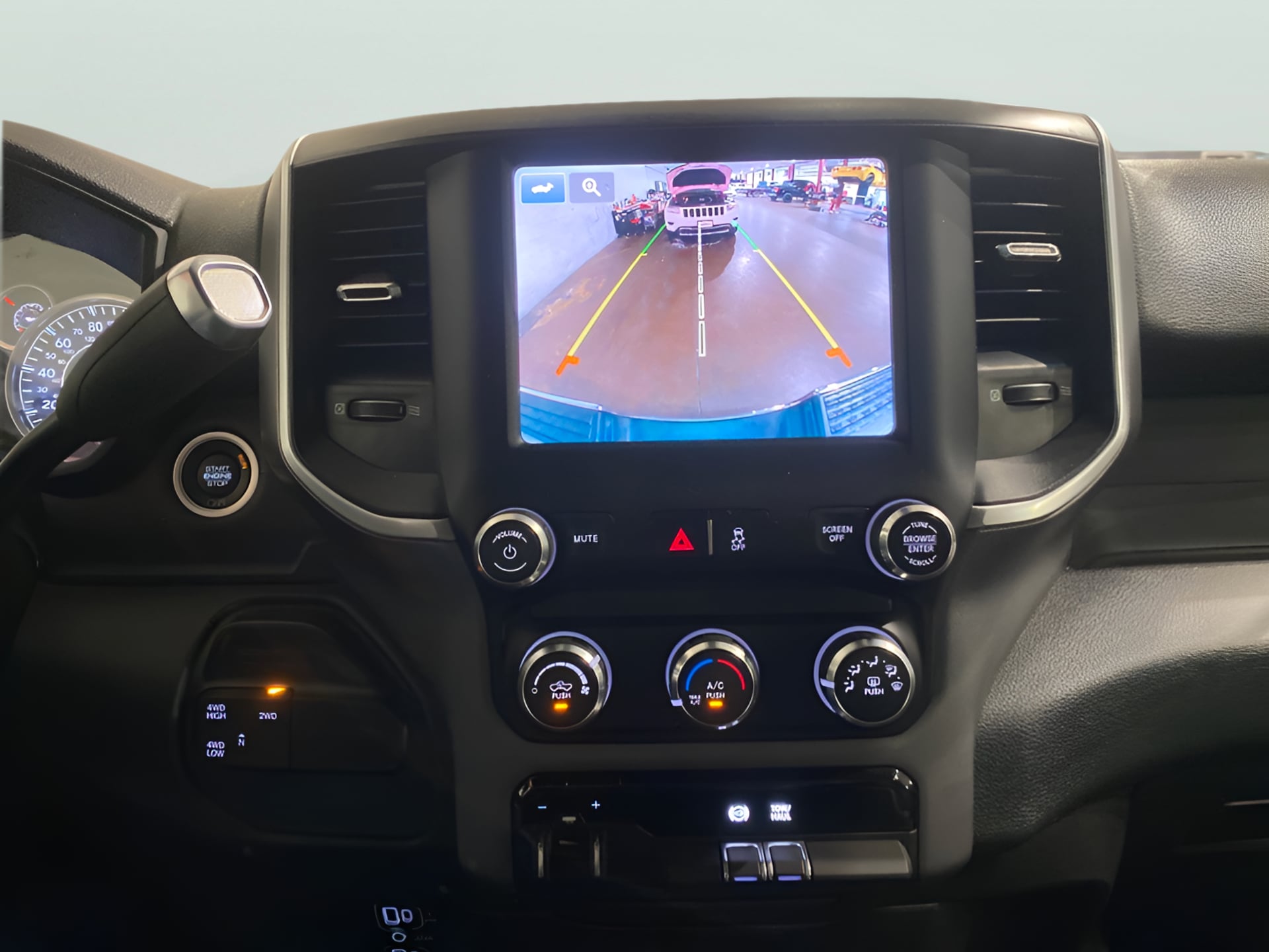 2022 RAM Ram 2500 Pickup Big Horn - Photo 16