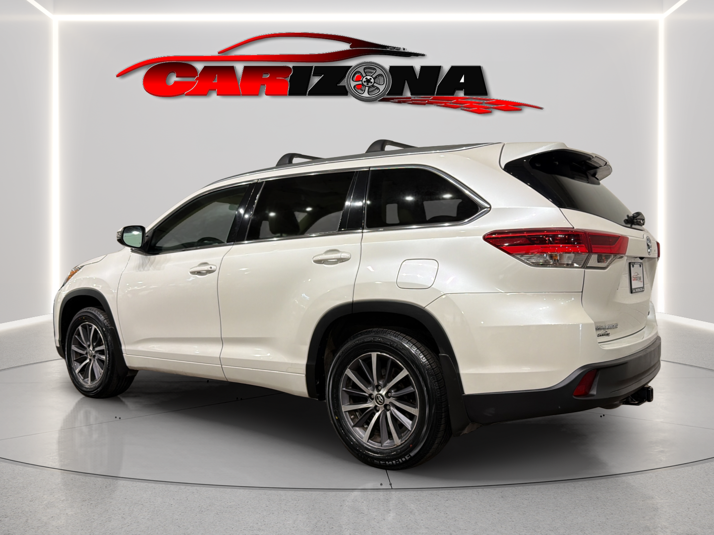 View vehicle photo 5