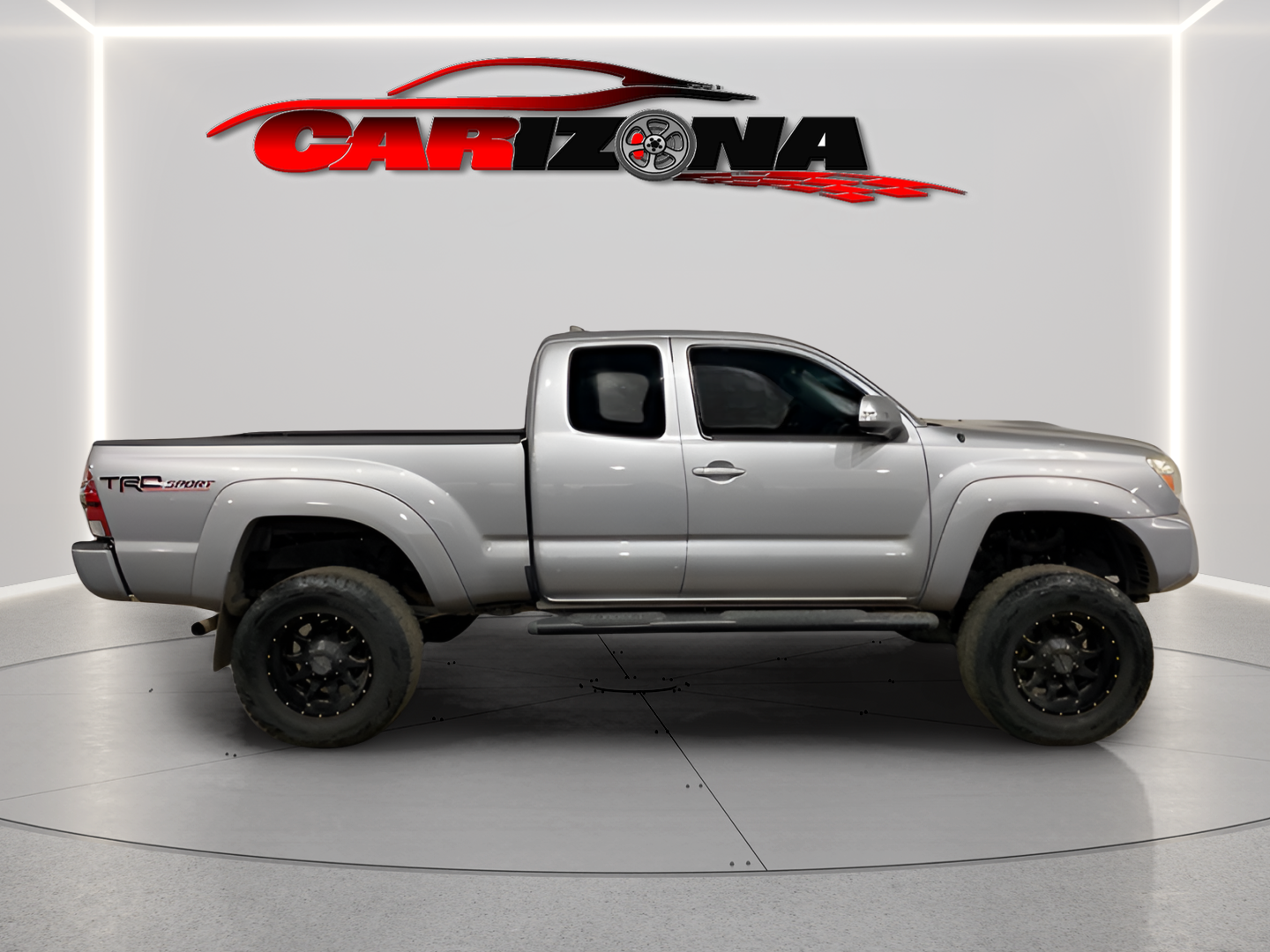 View vehicle photo 2