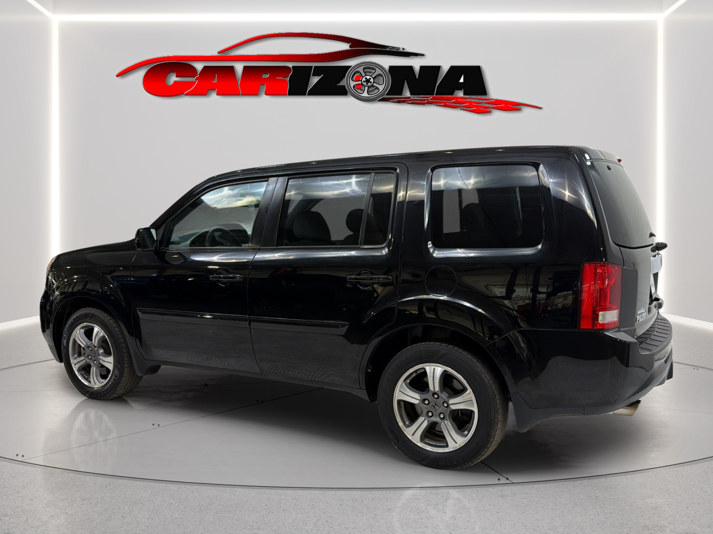 View vehicle photo 7