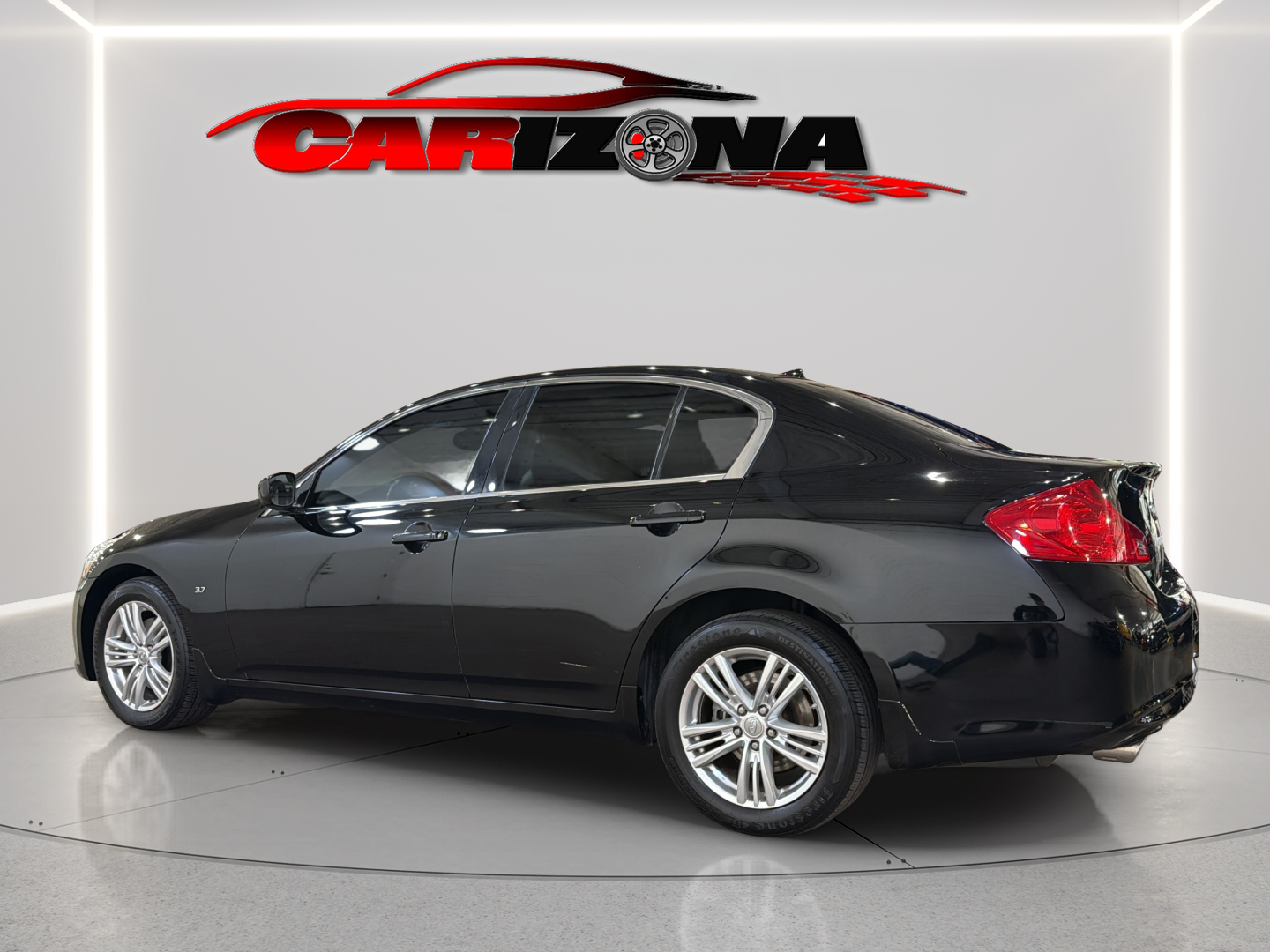 View vehicle photo 5