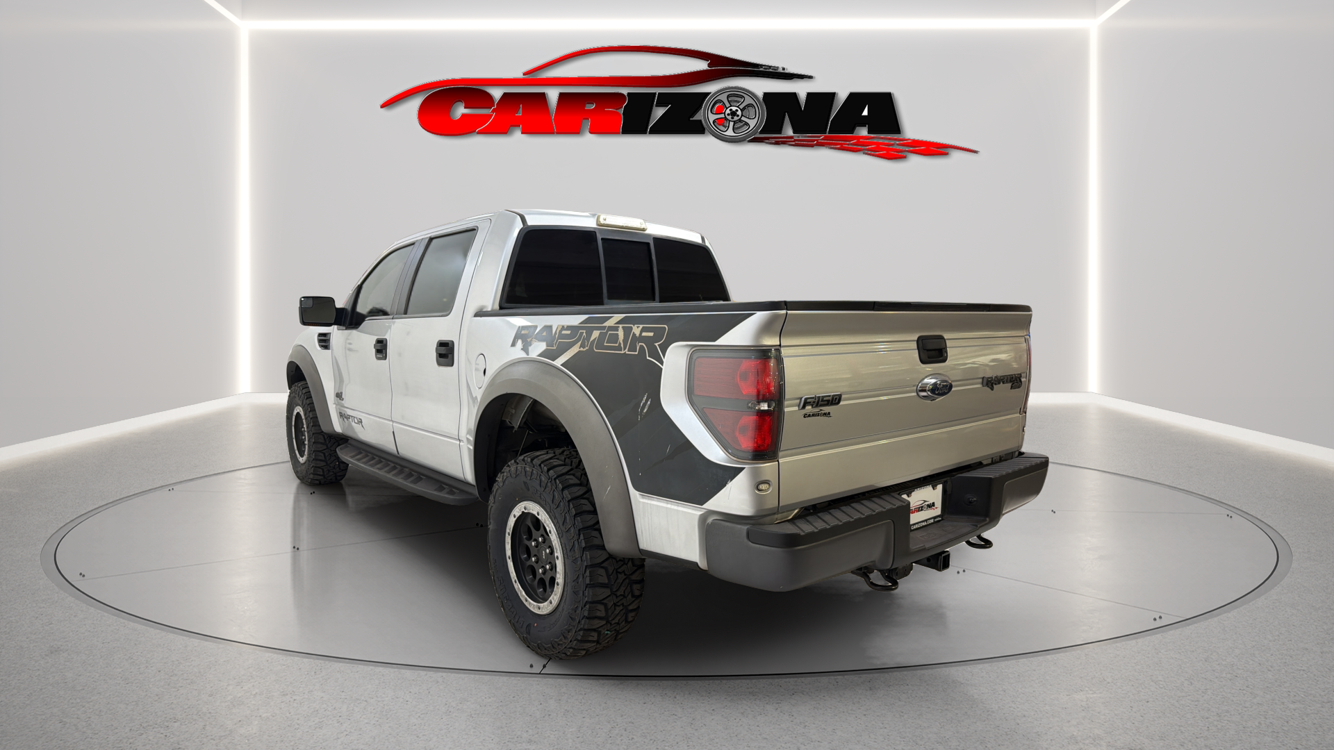 View vehicle photo 7