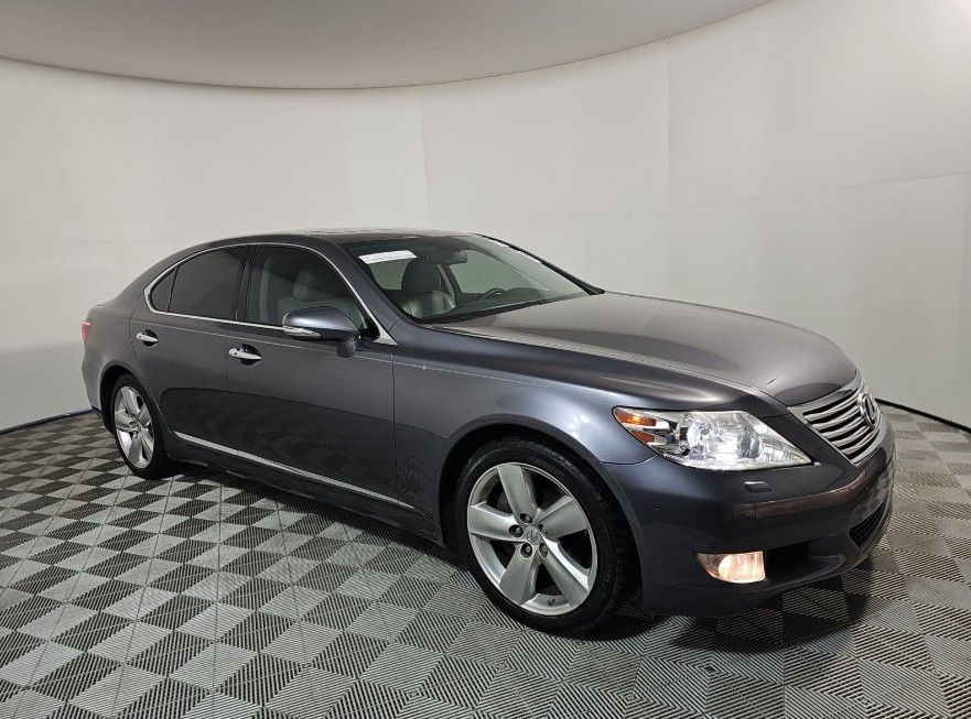 2012 Lexus LS 500 460's photo