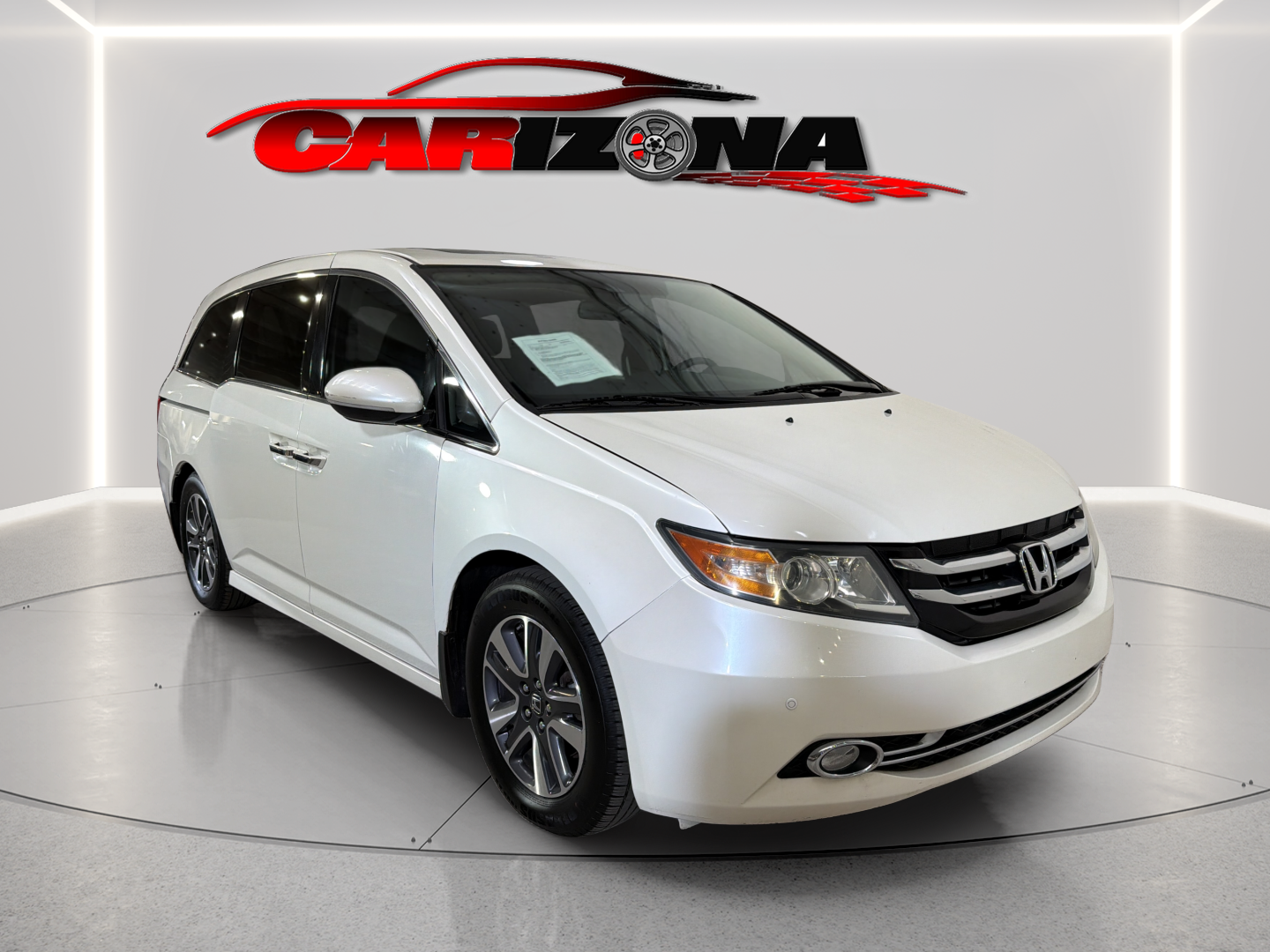 2016 Honda Odyssey Touring's photo