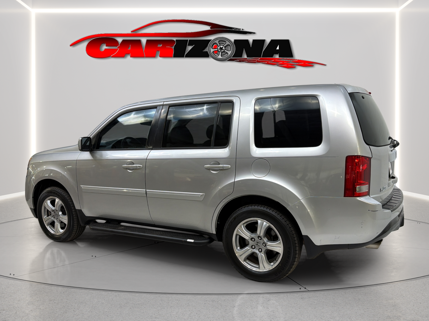 View vehicle photo 7