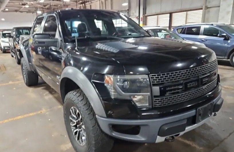 2014 Ford F-150 SVT Raptor 4x4 SuperCrew 145-in's photo