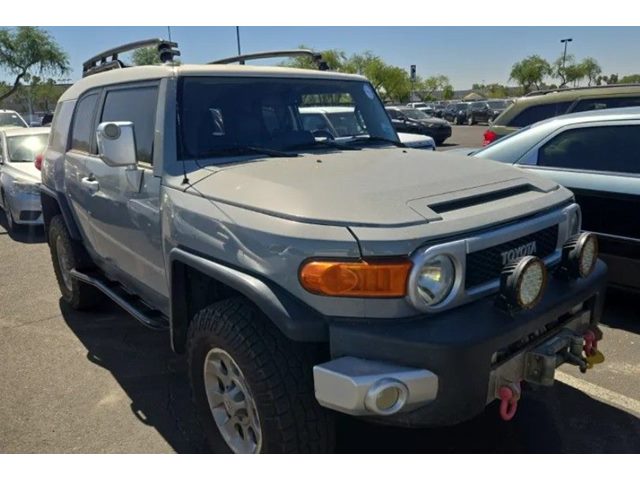 Cement 2014 Toyota FJ Cruiser 4WD SUV / Crossover Four-Wheel Drive Automatic