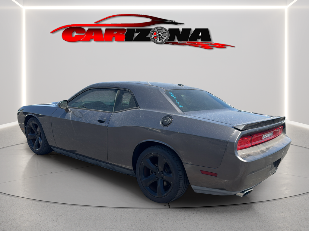 Dodge Challenger photo 10