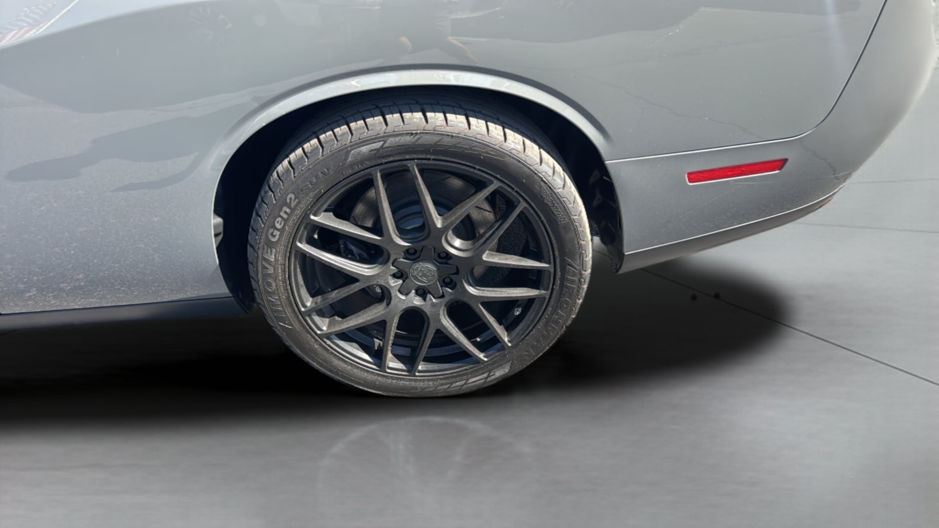 Dodge Challenger photo 37