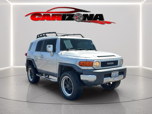 White/Titanium Metallic 2007 Toyota FJ Cruiser SUV / Crossover Four-Wheel Drive Automatic