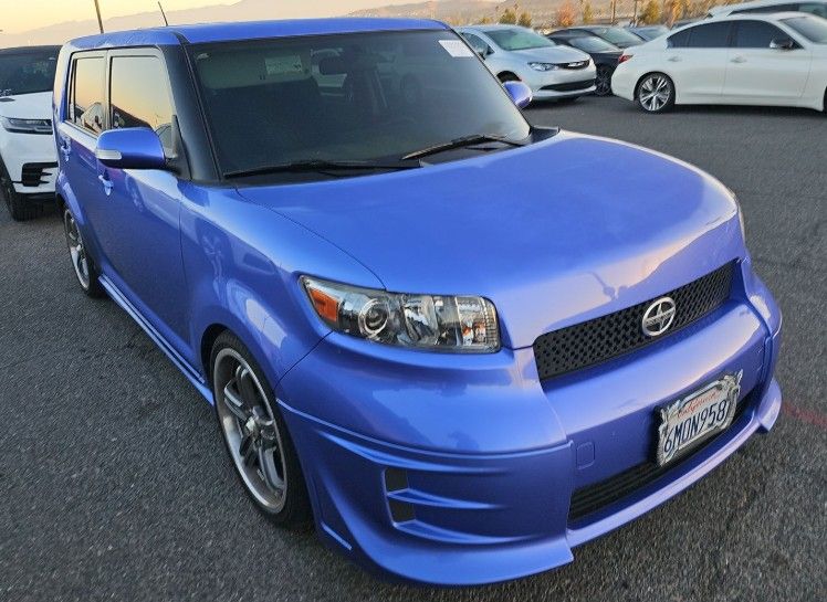 Murasaki 2010 Scion xB Wagon Front-Wheel Drive Automatic