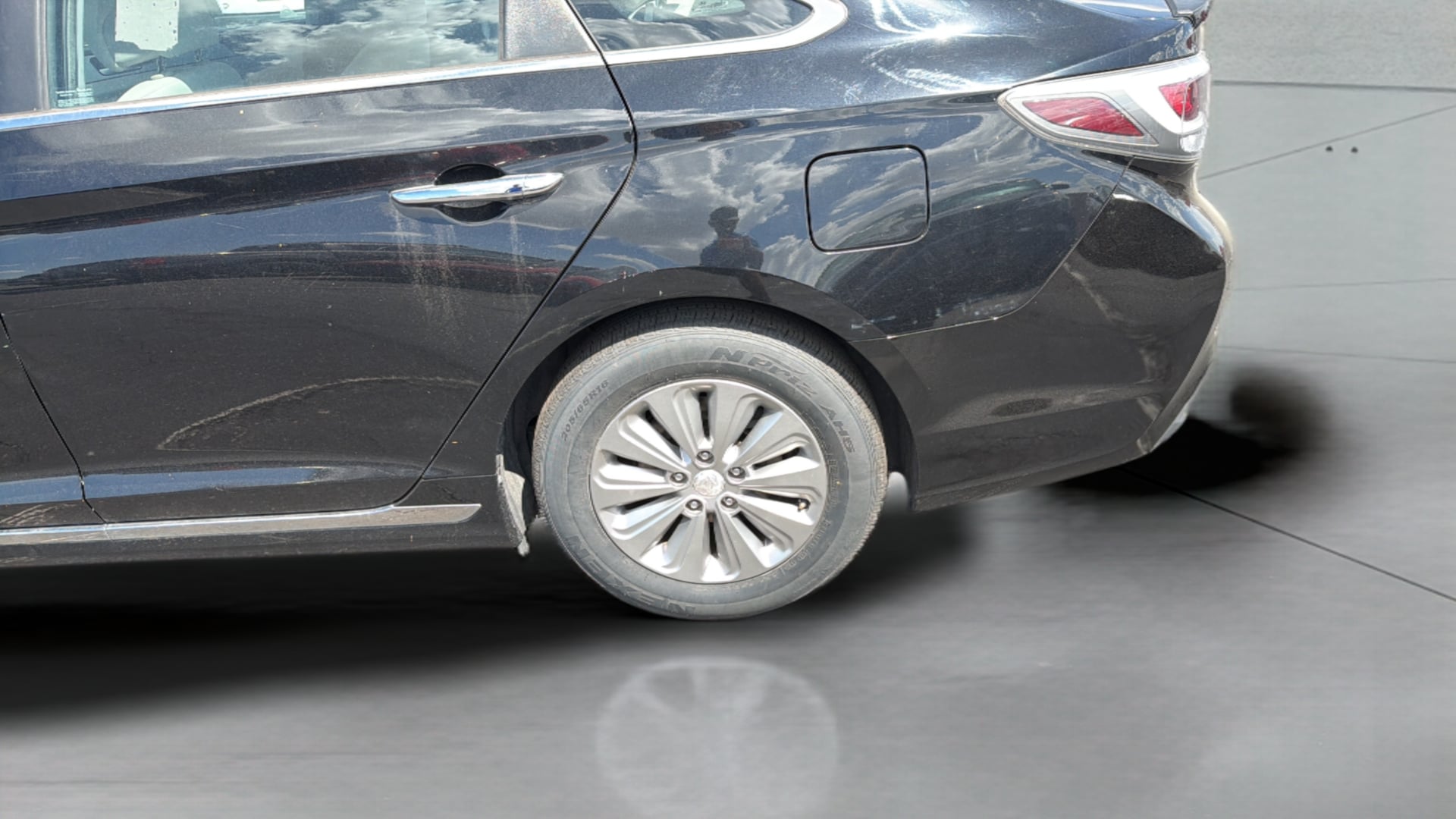 Hyundai Sonata photo 17