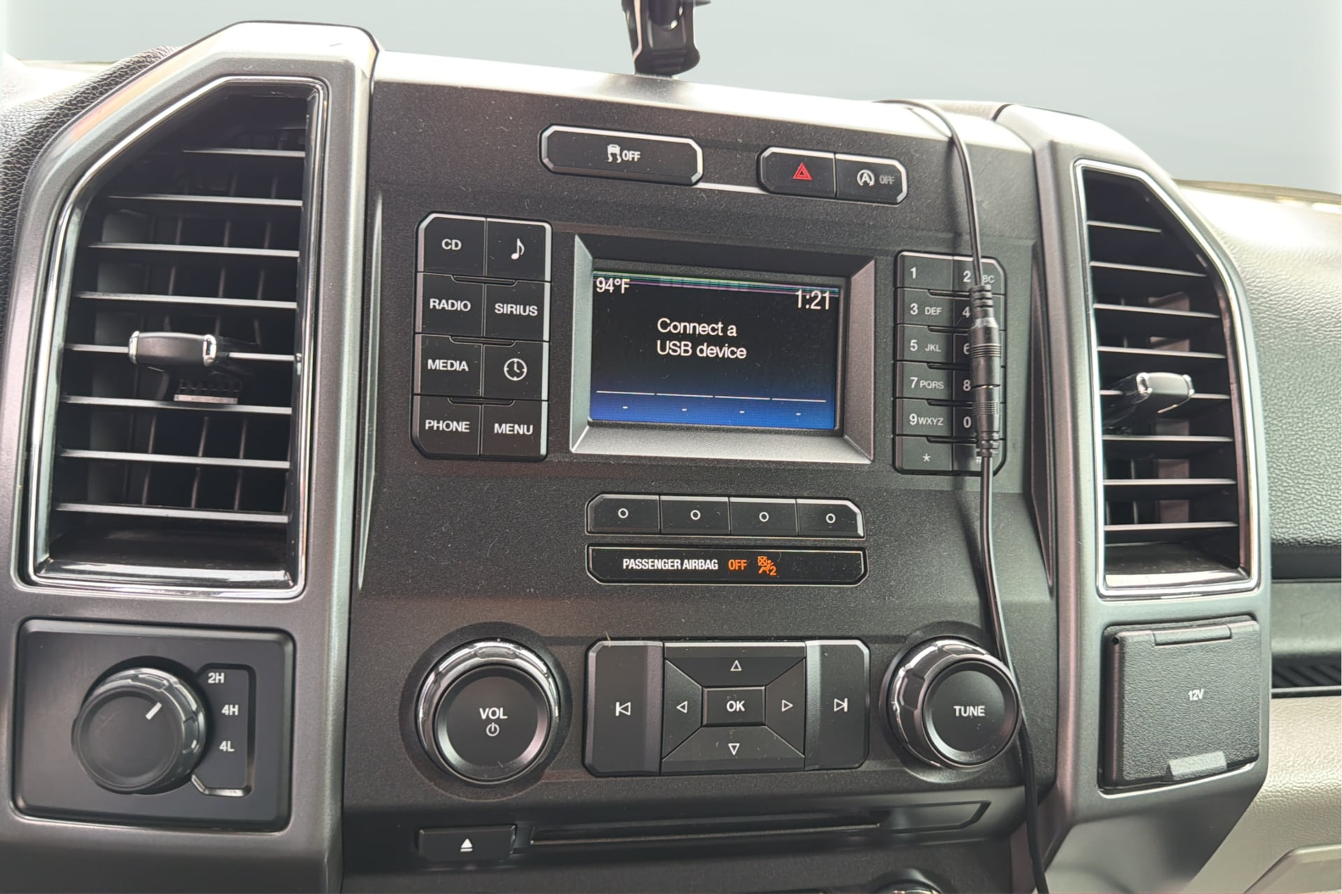 Ford F-150 photo 25