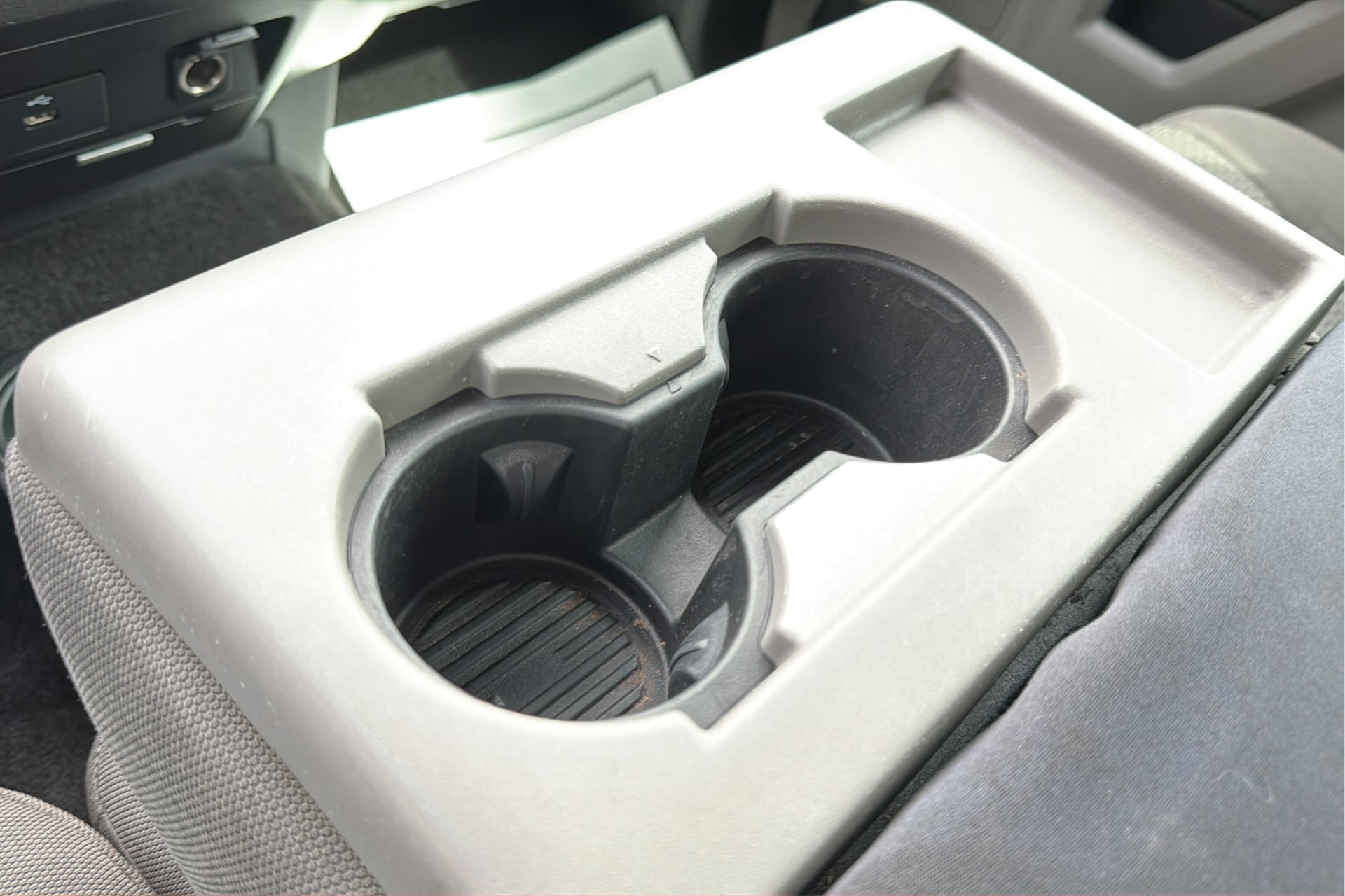 Ford F-150 photo 32