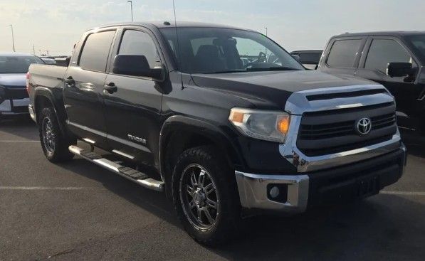 2015 Toyota Tundra 2WD Truck SR5
