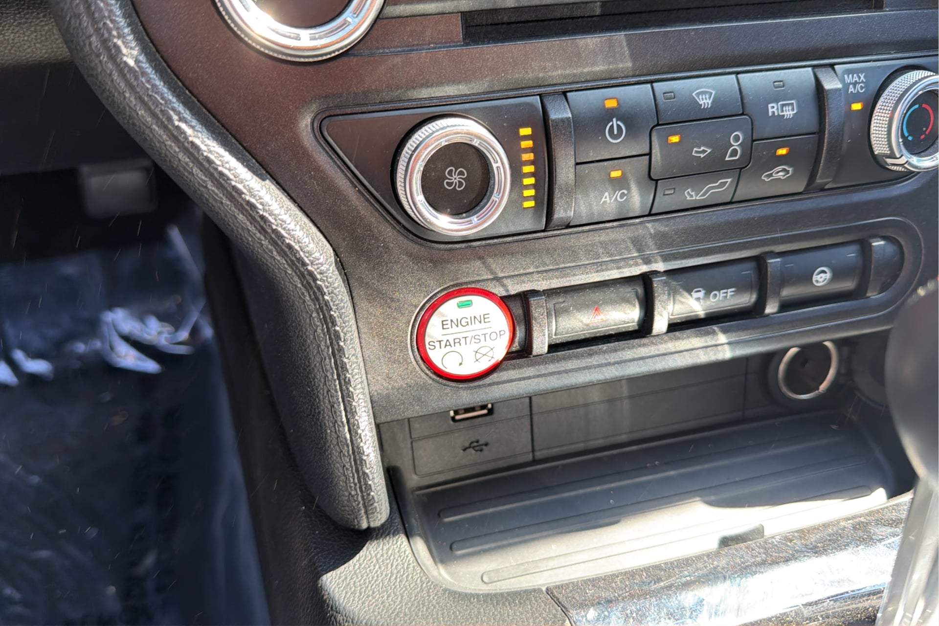 Photo 23 of this Ford Mustang
