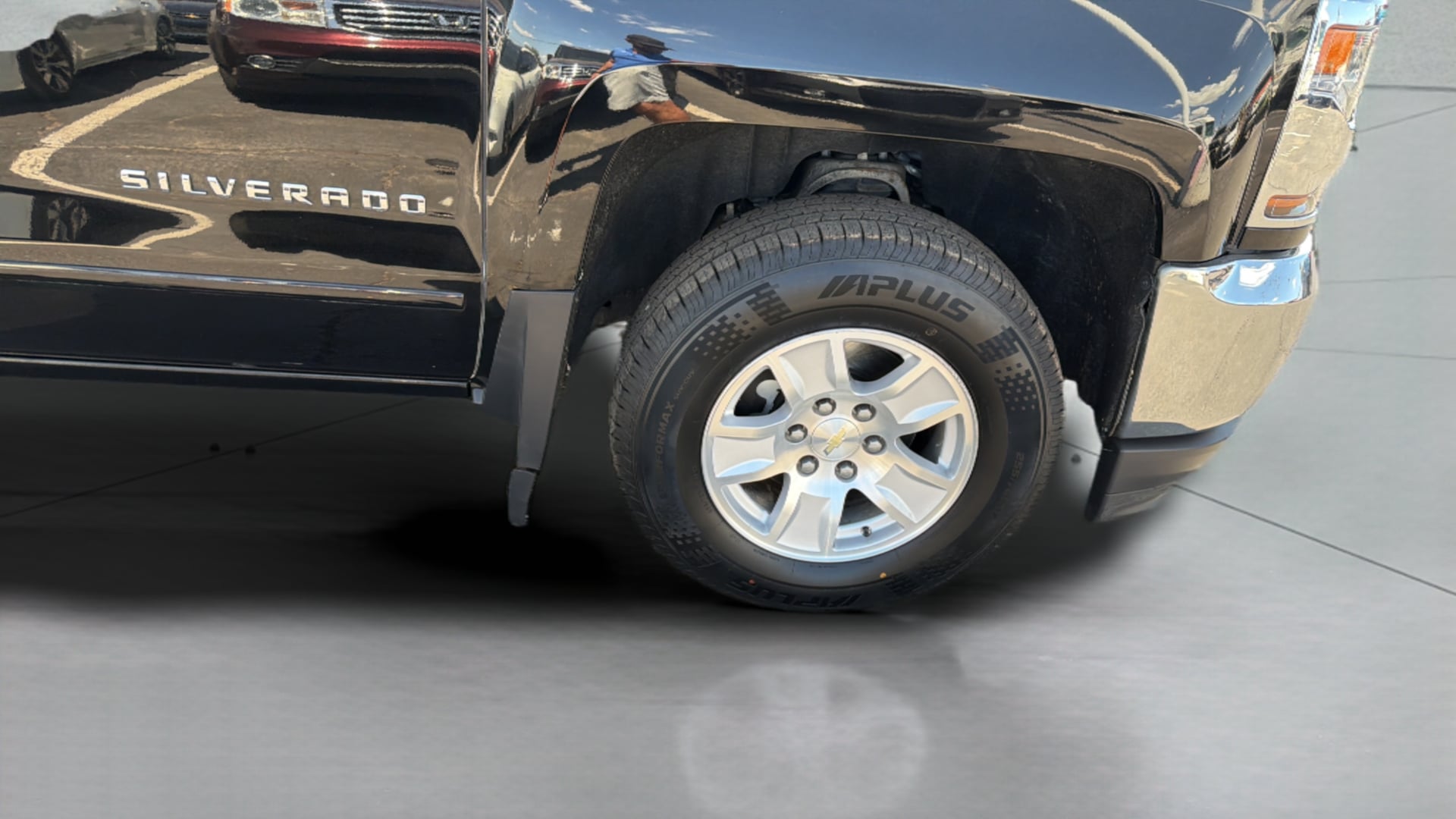 Chevrolet Silverado photo 34