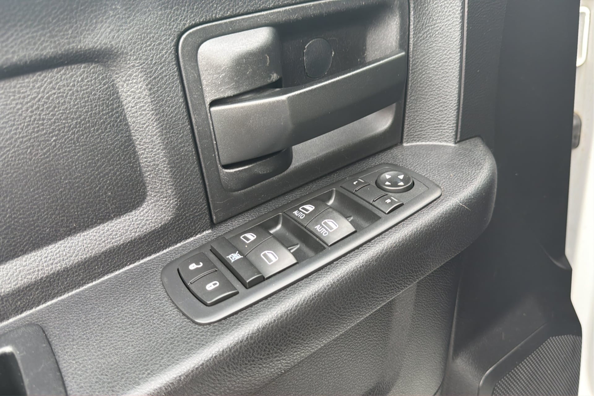 Ram 2500 photo 19