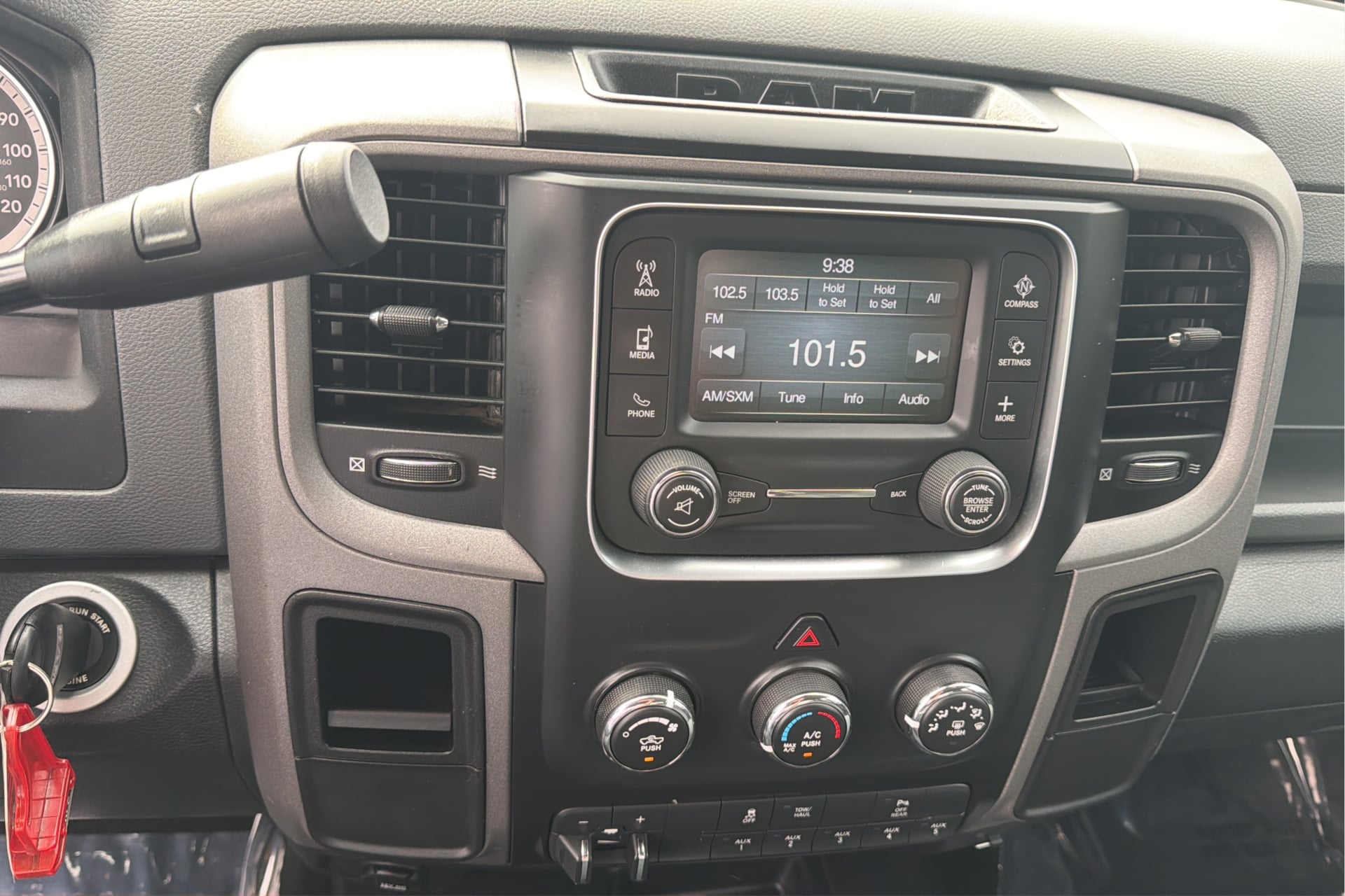 Ram 2500 photo 23