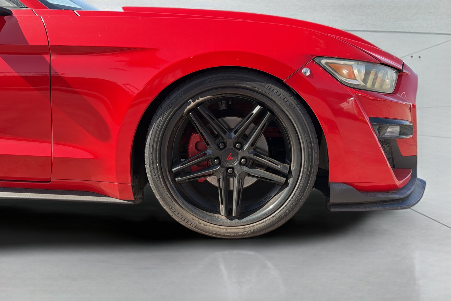 Photo 34 of this Ford Mustang