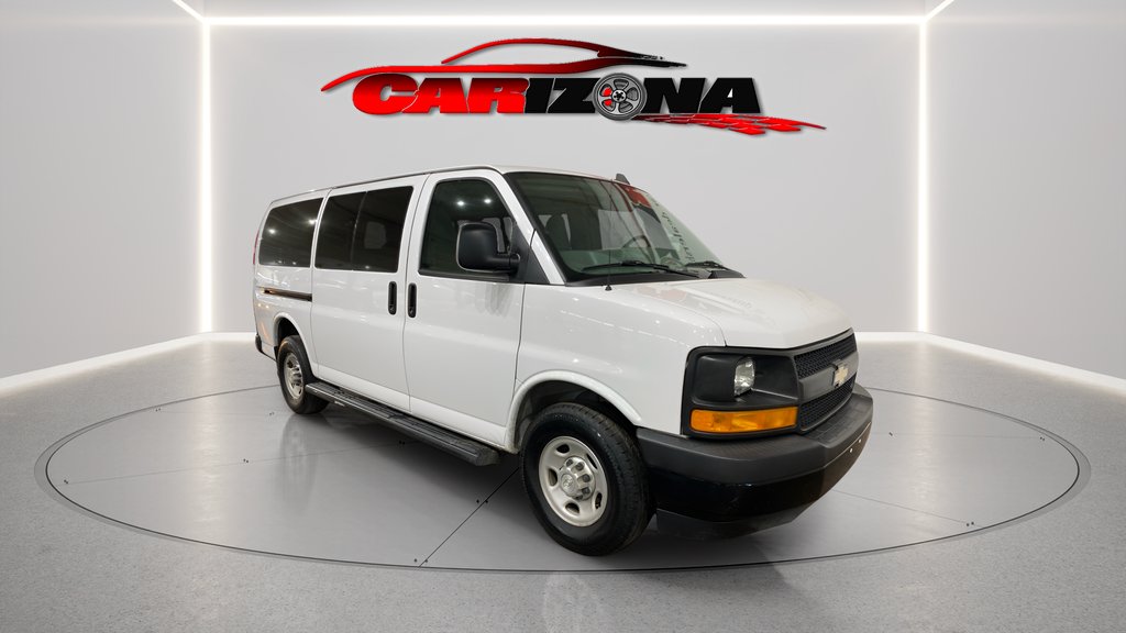 2017 Chevrolet Express Passenger LS