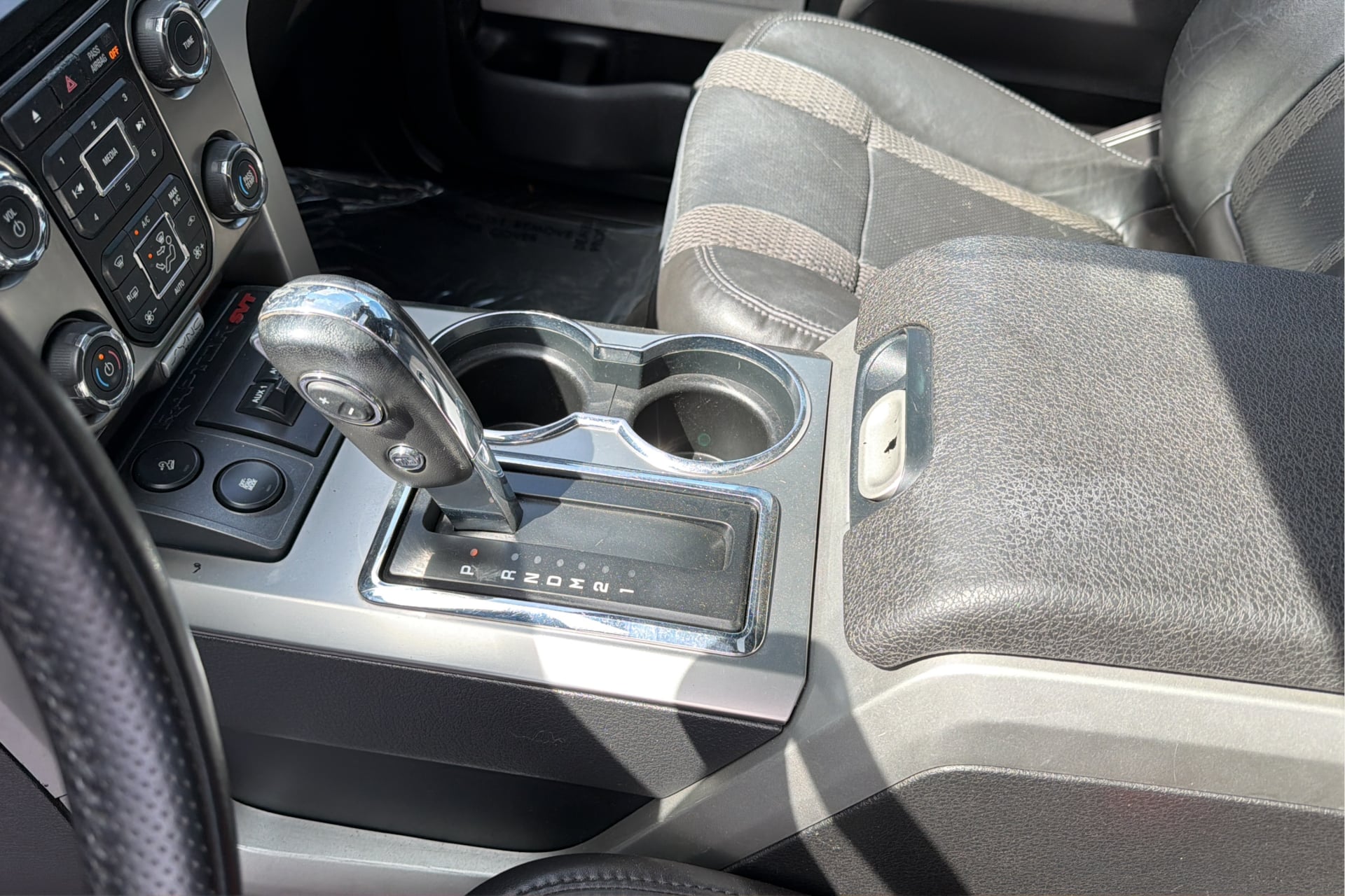 Ford F-150 photo 26