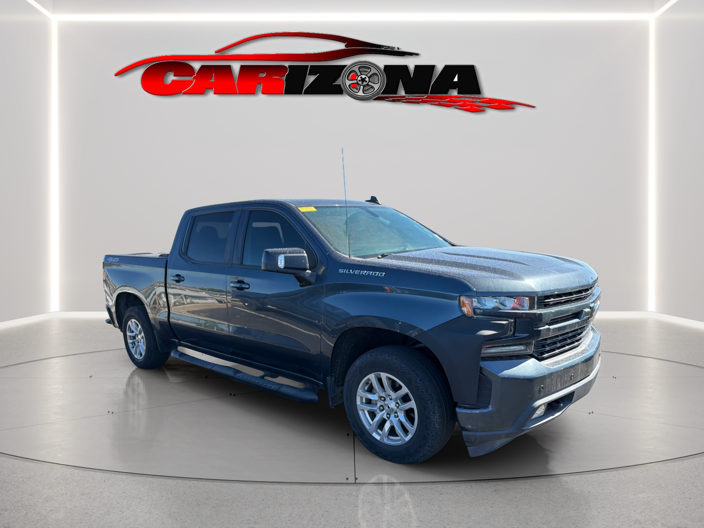 Chevrolet Silverado photo 2