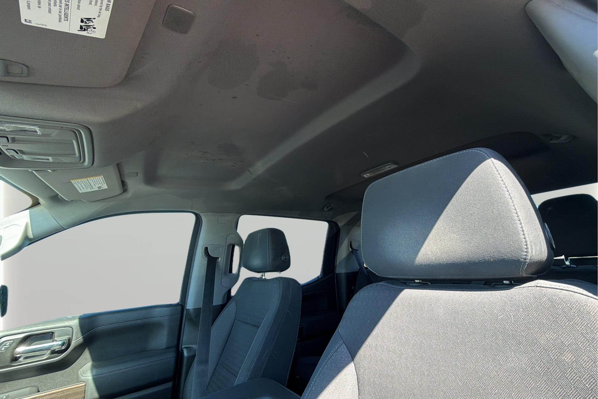 Chevrolet Silverado photo 32